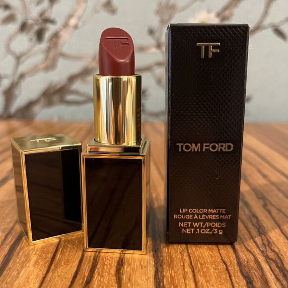 Tom Ford Lip Color Matte Rouge À Lévres Mat 08 Velvet Cherry .1 oz/3 g - Picture 1 of 5